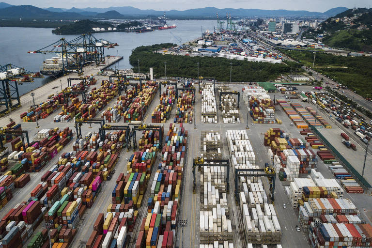 Greve de auditores deve impedir liberação de cargas no porto de Santos e em aeroportos de SP