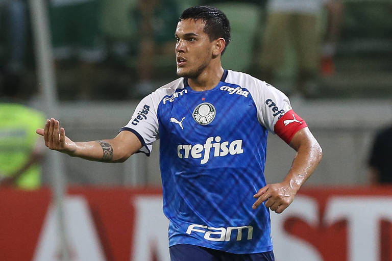 O jogador Gustavo Gómez, da SE Palmeiras, em jogo contra a equipe do FBC Melgar, durante partida valida pela segunda rodada, da Copa Libertadores, na Arena Allianz Parque.