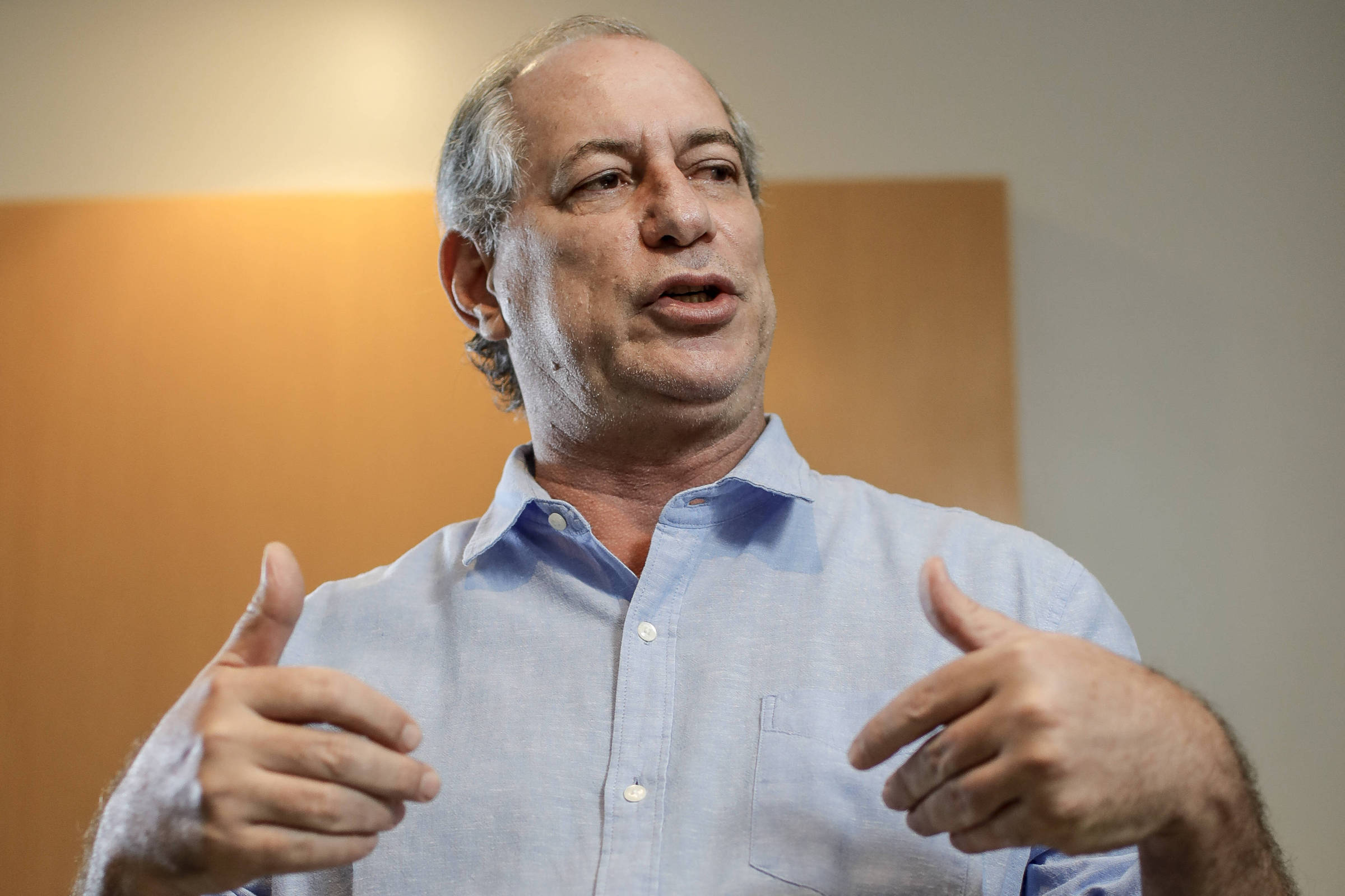 Confedera o Israelita processar Ciro Gomes por declara o