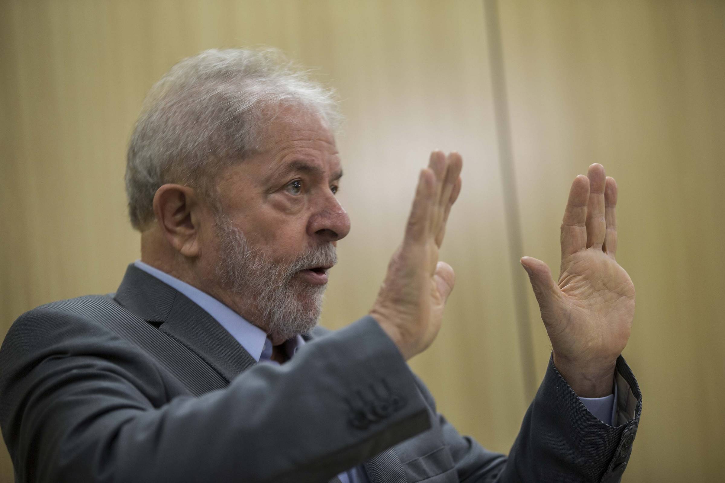 Resultado de imagem para Lula diz pela primeira vez que pretende pedir progressÃ£o de regime de pena