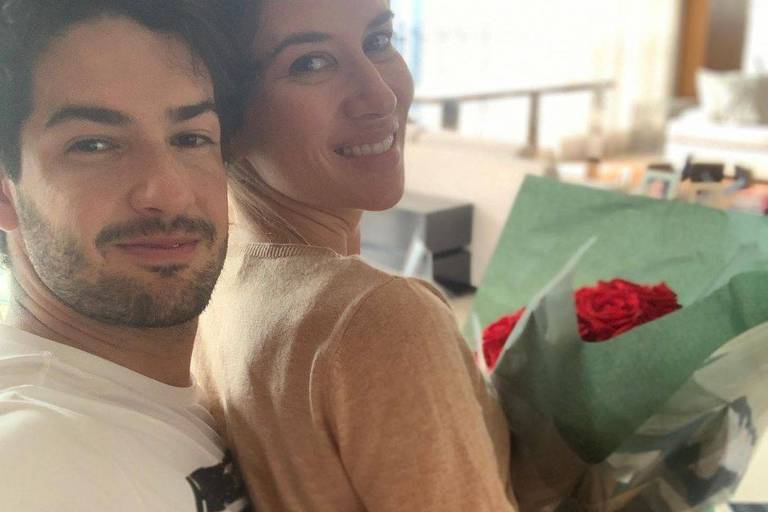 Rebeca Abravanel se casa com Alexandre Pato em cerimônia íntima na casa de Silvio Santos
