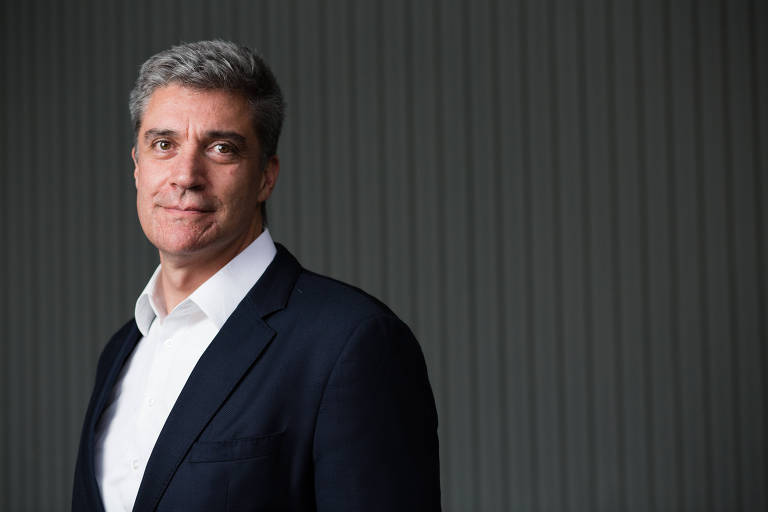 Retrato de André Clark, presidente da Siemens no Brasil