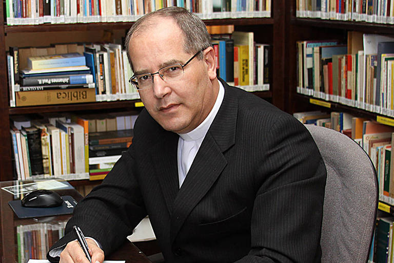 Dom Walmor Oliveira de Azevedo, eleito presidente da Conferência Nacional dos Bispos do Brasil