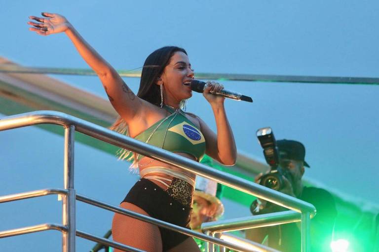 Anitta receberá R$ 300 mil por show na Virada Cultural