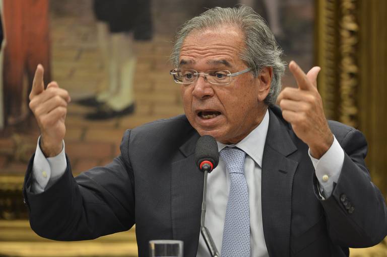 Paulo Guedes vai a comissão especial da Câmara dos Deputados