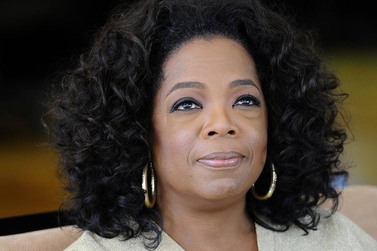 F5 - Celebridades - Apresentadora Oprah Winfrey doa US$ 10 mi para ajudar  afetados pela pandemia da Covid-19 - 03/04/2020