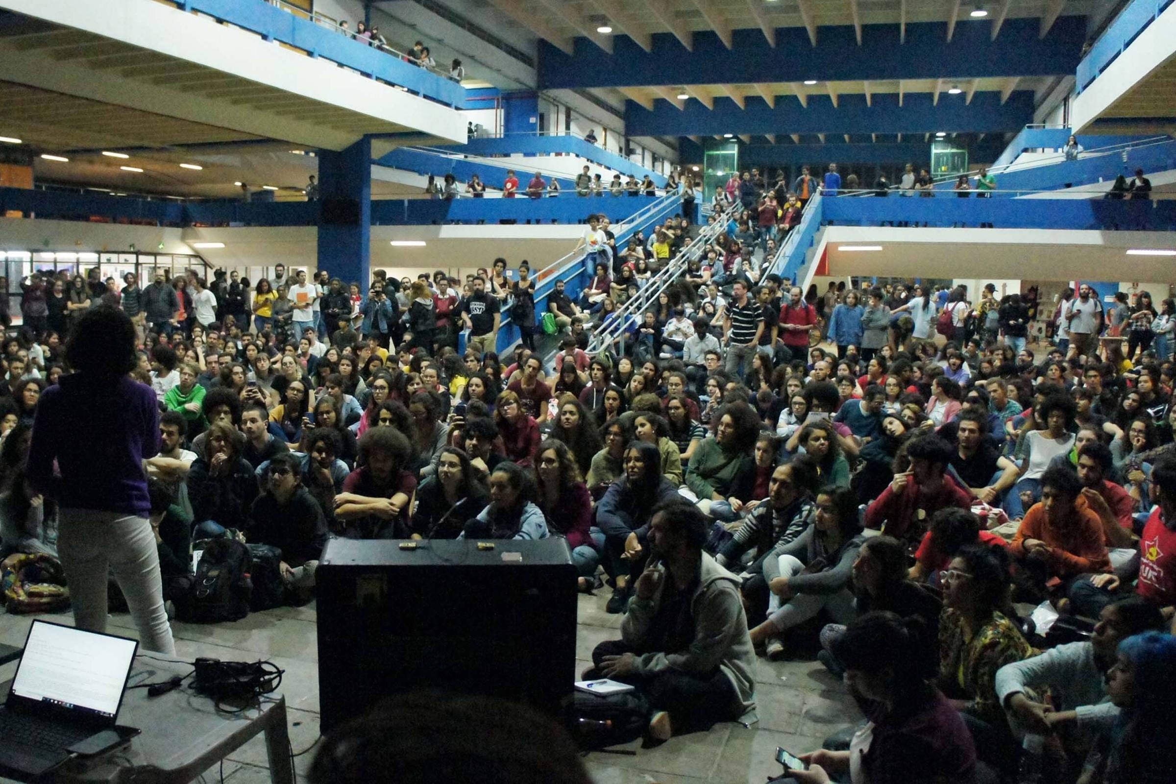 Protests Against Education Budget Cuts Planned for Wednesday Throughout Brazil