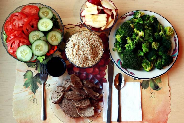 Exemplo de refeição baseada em alimentos minimamente processados ou não processados