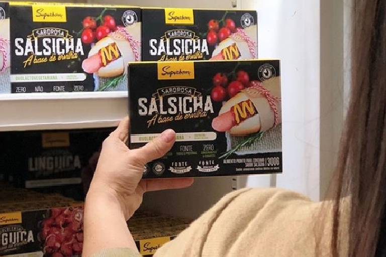 Salsicha à base de ervilha, da Superbom