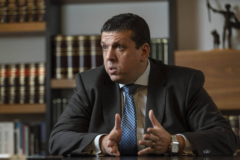 O advogado Paulo Klein, responsável pela defesa de Fabrício Queiroz