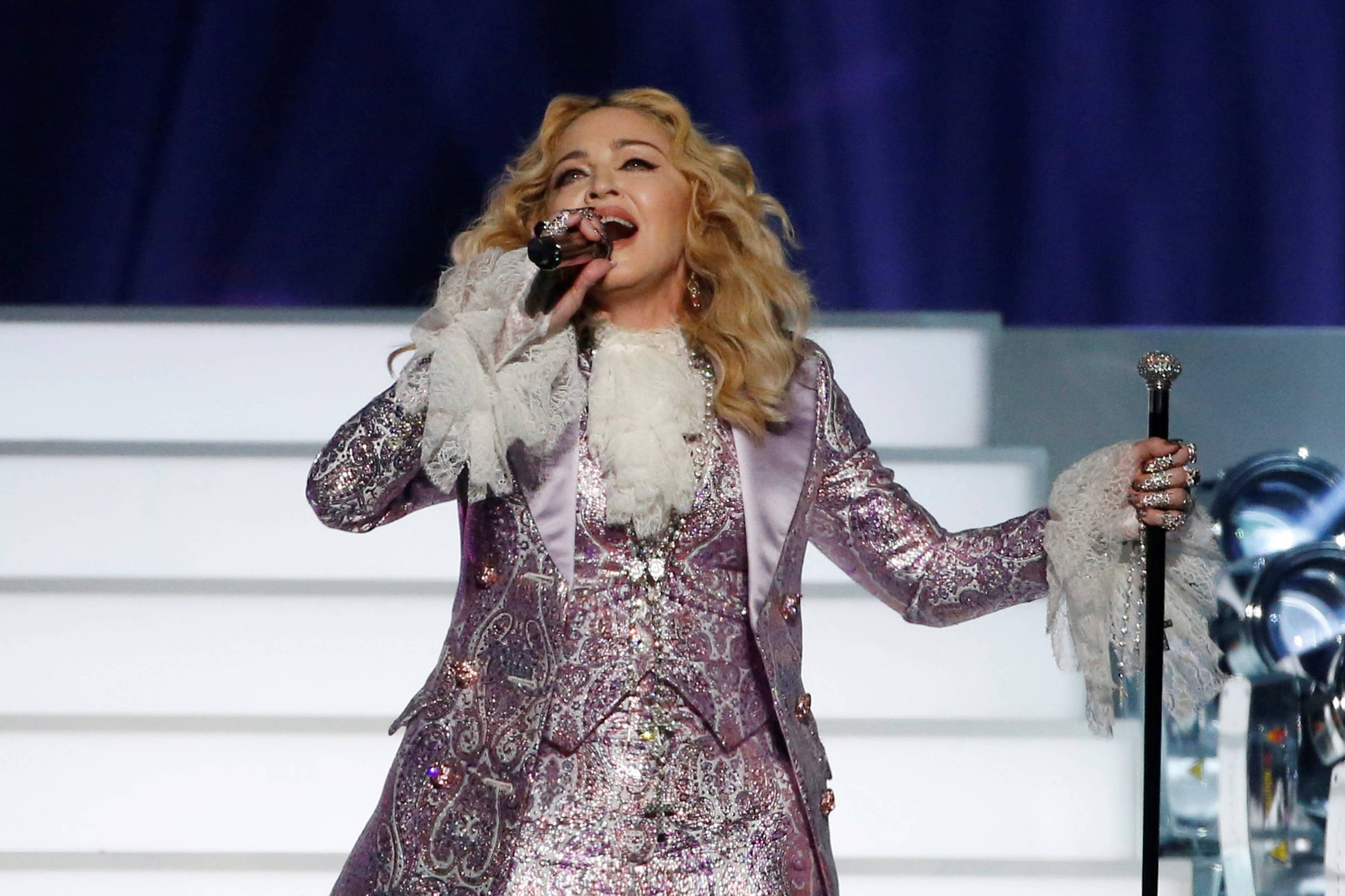 Madonna eleva status de Eurovision, em edição permeada por política