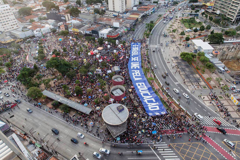 Protesto a favor da Educação em São Paulo