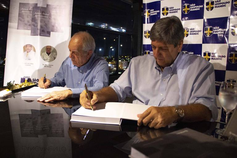Os professores Ney Soares de Araújo e José Luiz Cintra Junqueira