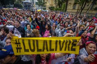 O festival Lula Livre na praça da República, em São Paulo