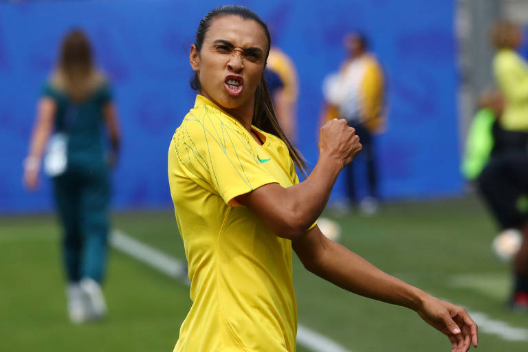Seleção feminina estreia na Copa do Mundo