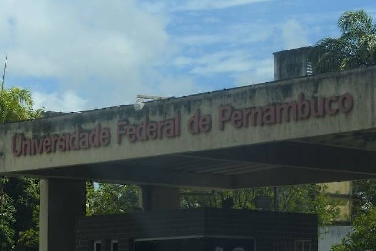 Fachada da Universidade Federal do Pernambuco