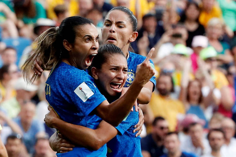 Marta celebra gol contra a Austrália na Copa do Mundo de 2019