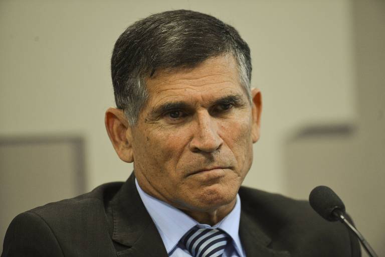 O ex-ministro-chefe da Secretaria de Governo da Presidência da República, Santos Cruz