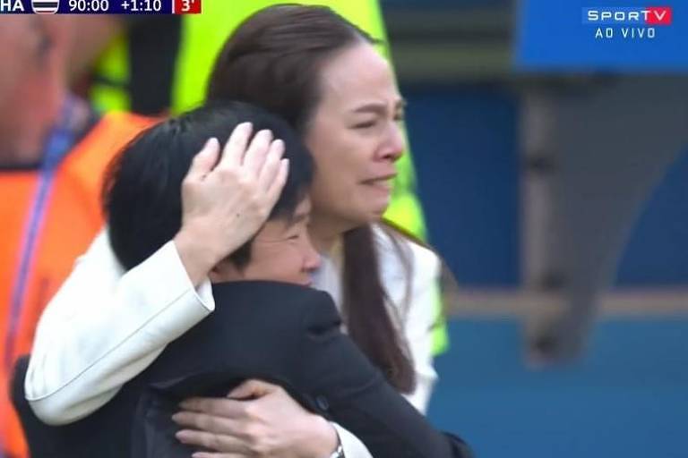 Após sofrer 17 gols seguidos, Tailândia marca e leva diretora às lágrimas
