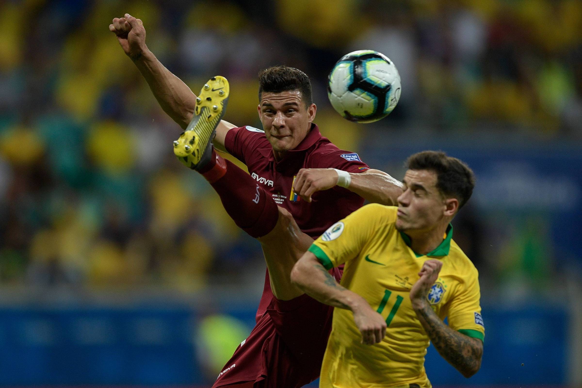 Venezuela consiguió un empate en los últimos minutos ante Brasil