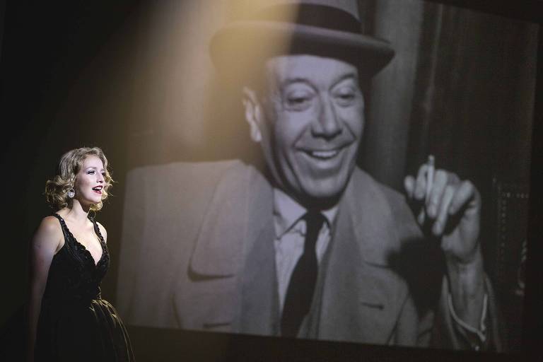Malu Rodrigues canta na remontagem do musical 'Cole Porter - Ele Nunca Disse que Me Amava', da dupla Charles Möeller e Claudio Botelho