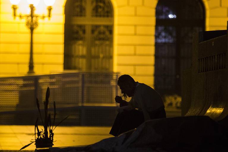 Pateo do Collegio, onde há concentração de moradores de rua