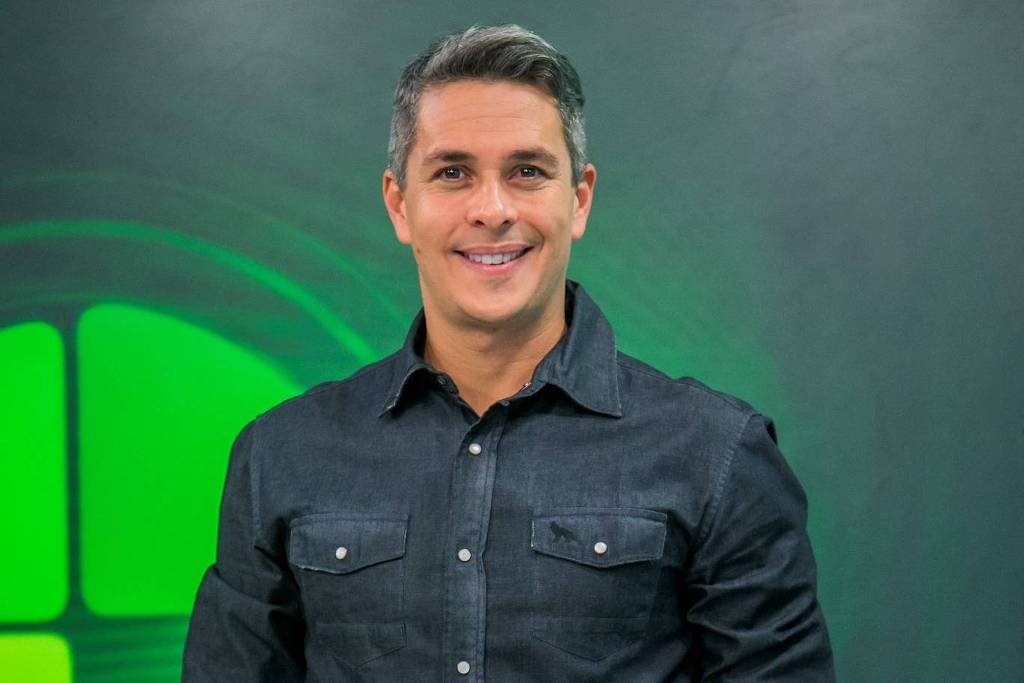 F5 Celebridades Ivan Moré investe em podcasts para falar com novas gerações, mas diz sonhar F5 Celebridades Ivan Moré investe em podcasts para falar com novas gerações, mas diz sonhar