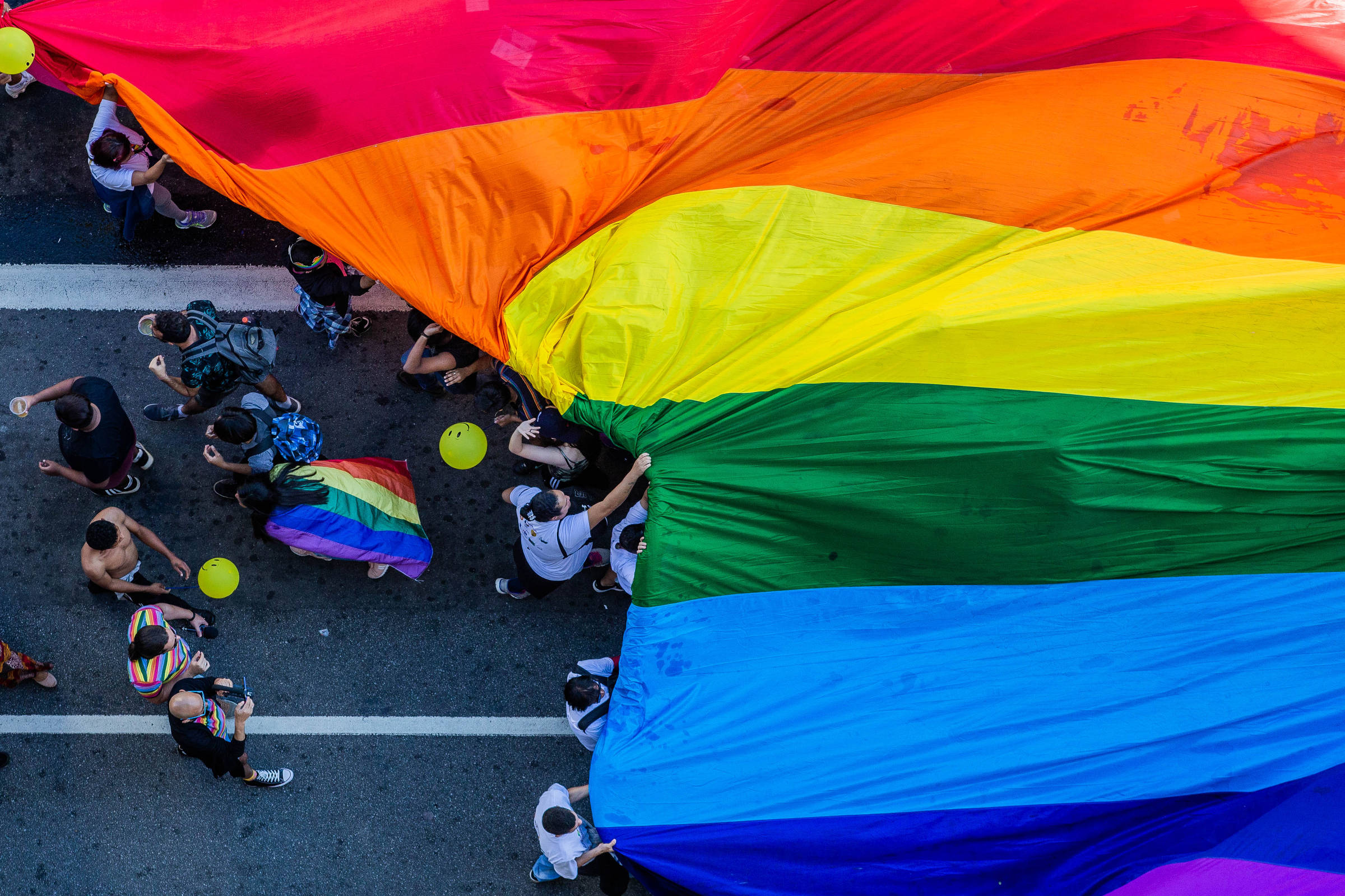 Discussões sobre o casamento gay pelo mundo - Fotos - UOL Notícias