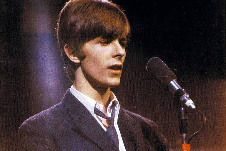 Novo álbum de gravações caseiras mostra genialidade de David Bowie