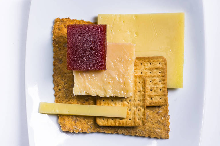 Faixa Azul e Vigor são eleitas as melhores marcas de queijo parmesão