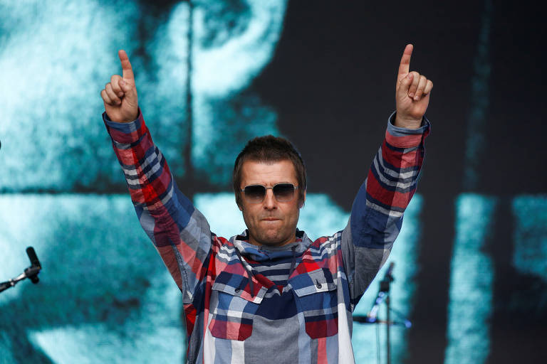 Liam Gallagher dedica música ao irmão, Noel, em novo álbum: 'Adorável'