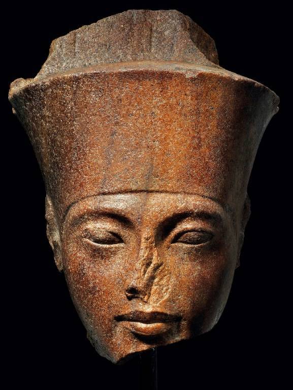 Busto de Tutancâmon