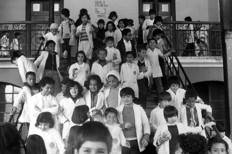 Alunos voltam às aulas após greve do magistério em São Paulo (SP) em 1979