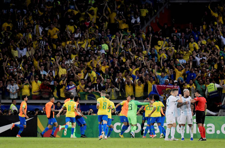 Brasil e Argentina na semifinal da Copa América