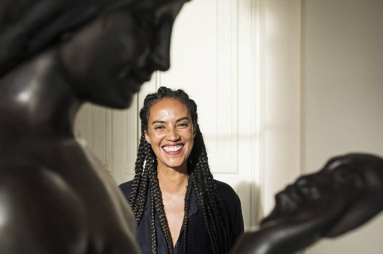 Escritora e artista plastica portuguesa Grada Kilomba no Museu Pinacoteca onde apresenta uma instalação de sua autoria. Grada também participará da Flip