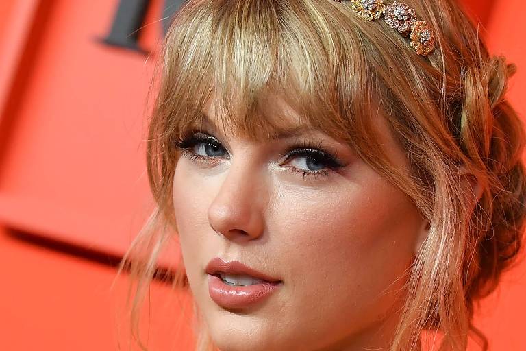 A cantora Taylor Swift no Time 100 Gala 