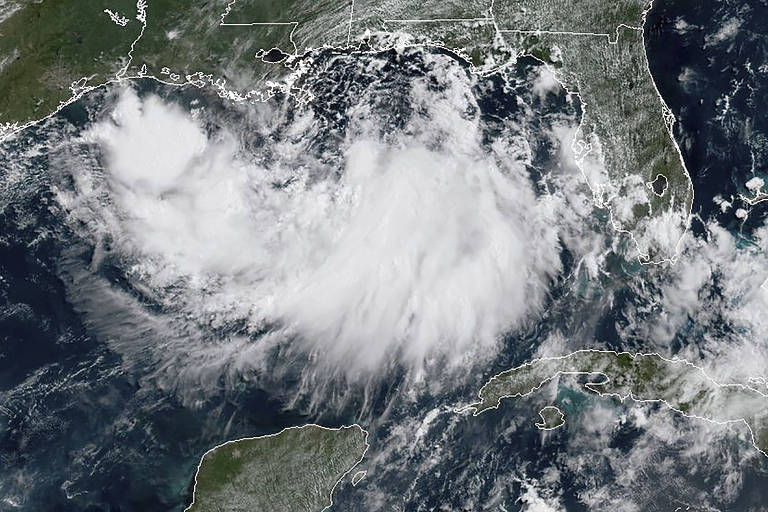 Trump declara estado de emergência em Nova Orleans por risco de furacão