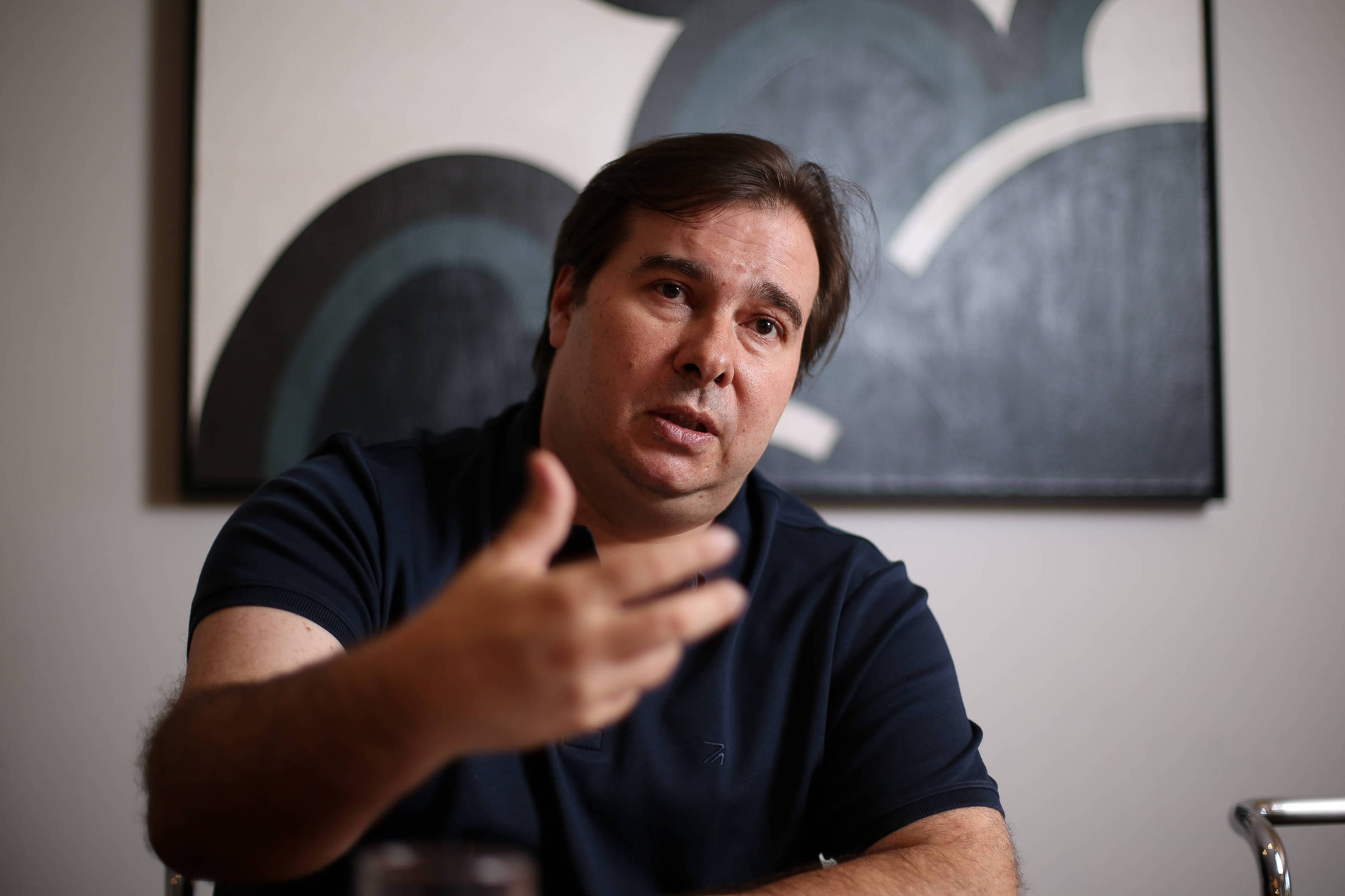 Rodrigo Maia faz video de apoio a Glenn Greenwald e ataca vazamentos