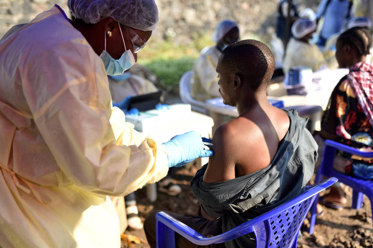 OMS declara surto de ebola na República Democrática do Congo como emergência internacional