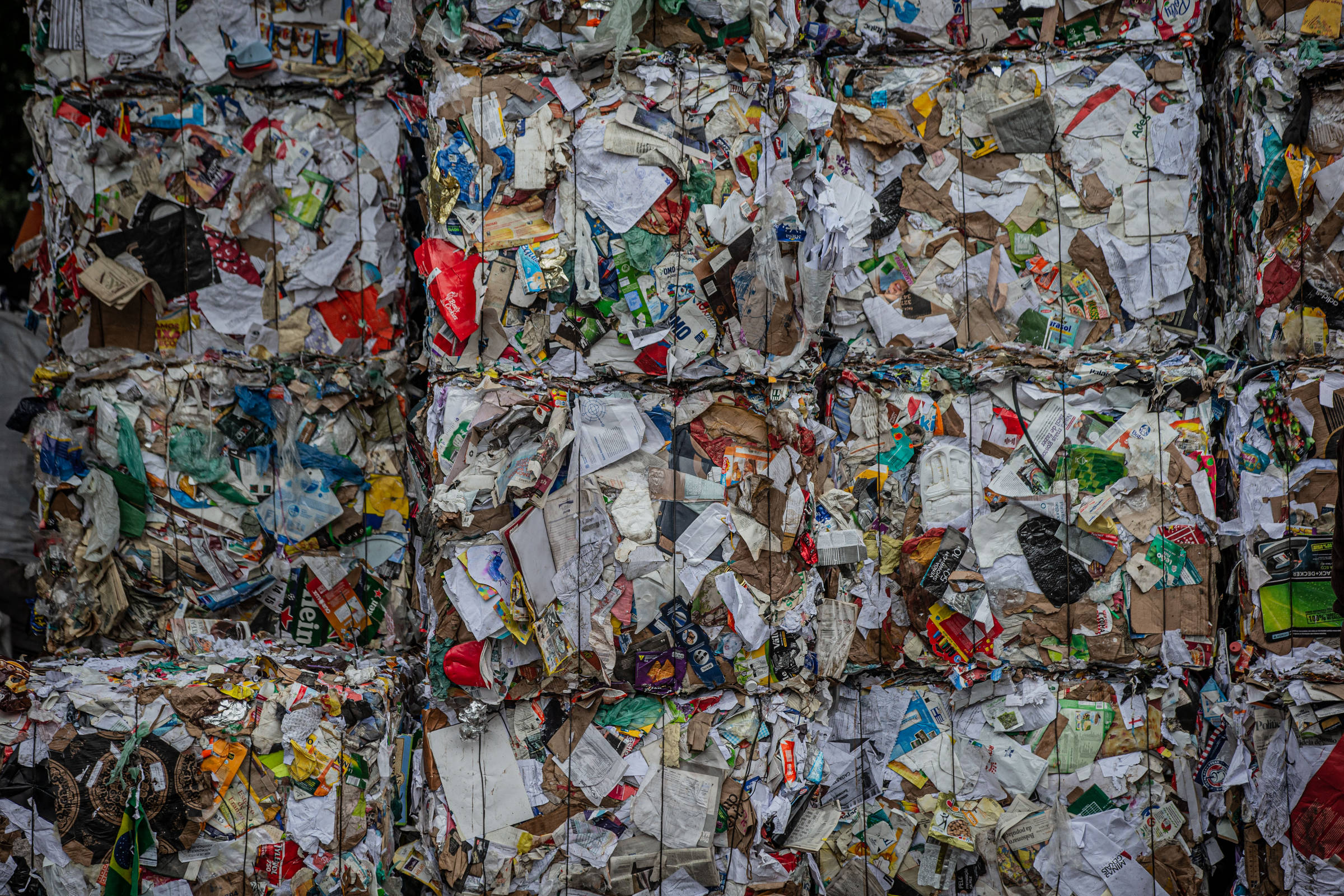 Empresa que faz cadastro do lixo em SP também vende projetos ambientais para empresários