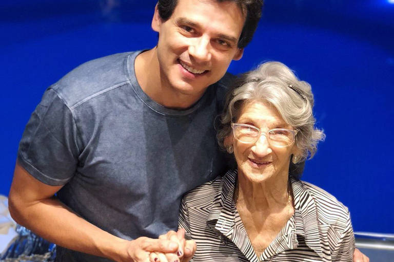 Celso Portiolli com a mãe Dibe Yunes