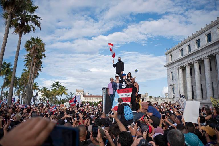 Governador de Porto Rico pede reconciliação após cinco dias de protestos