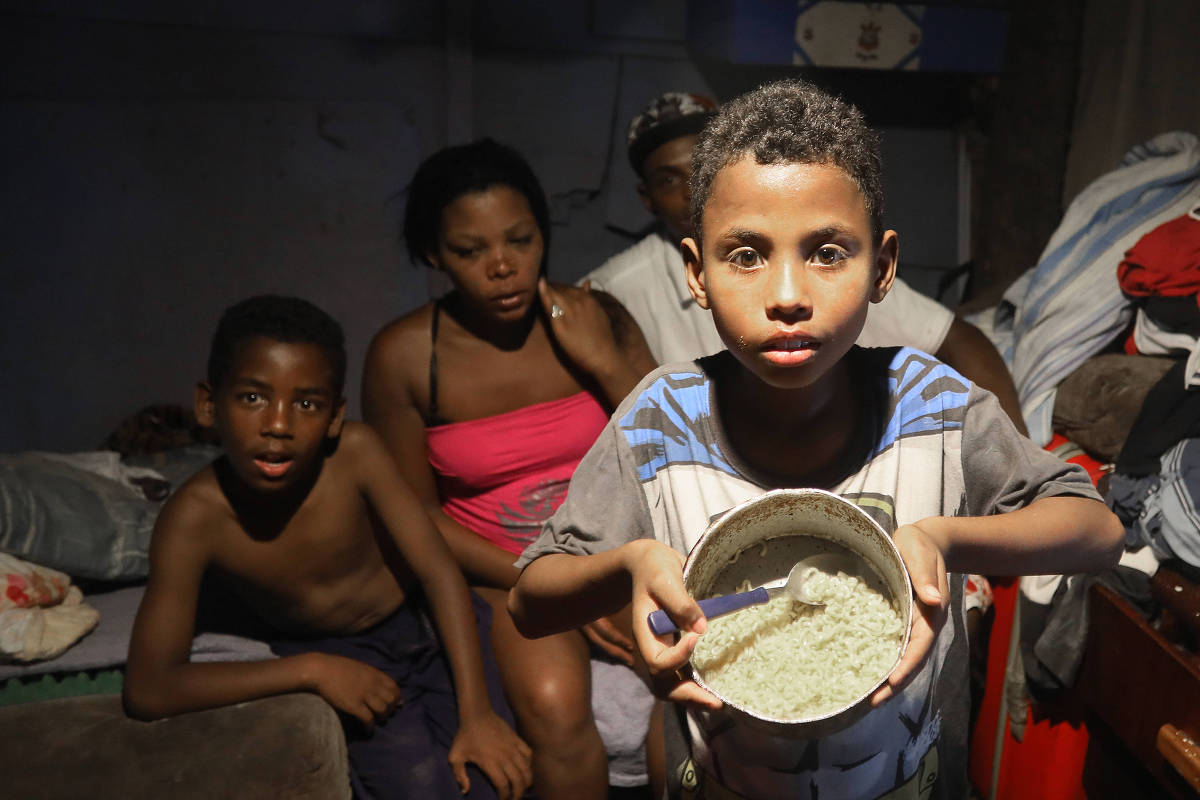 Conhecimento tira pessoas da fome mas se houver como adquiri lo diz líder de ONG