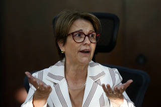 A ministra da Agricultura, Tereza Cristina, durante entrevista à Folha