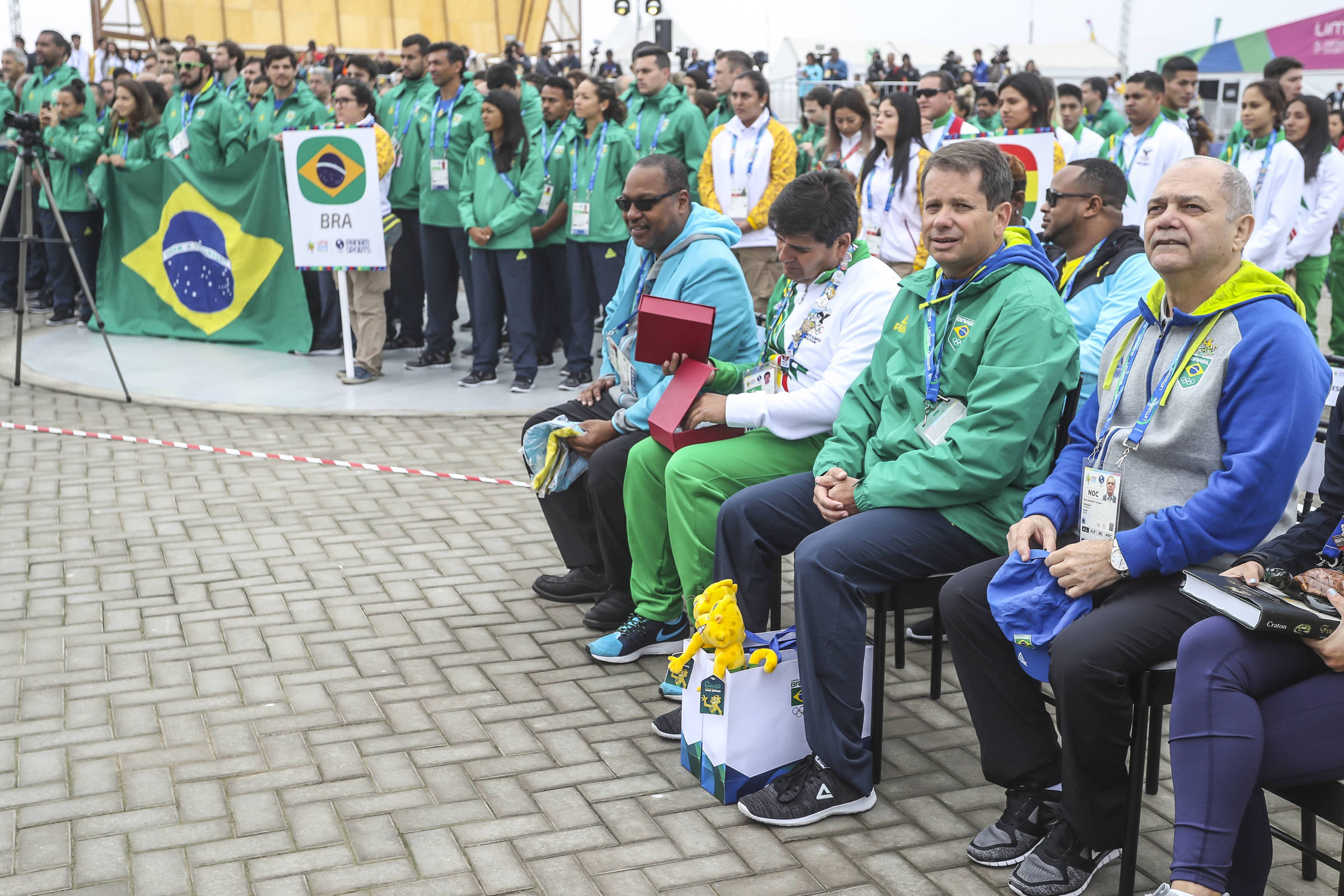 Olimpíadas Rio 2016: Atletas acusados por Sérgio Cabral negam ter