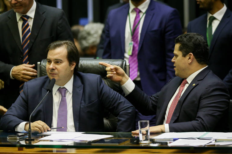 Os presidentes da Câmara, Rodrigo Maia, e do Senado, Davi Alcolumbre, ambos do DEM