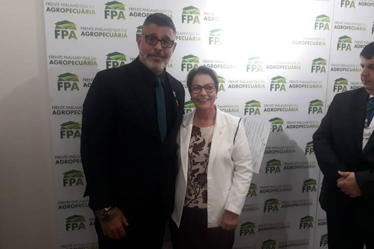 O então deputado eleito Alexandre Frota e a então futura ministra da Agricultura, Tereza Cristina