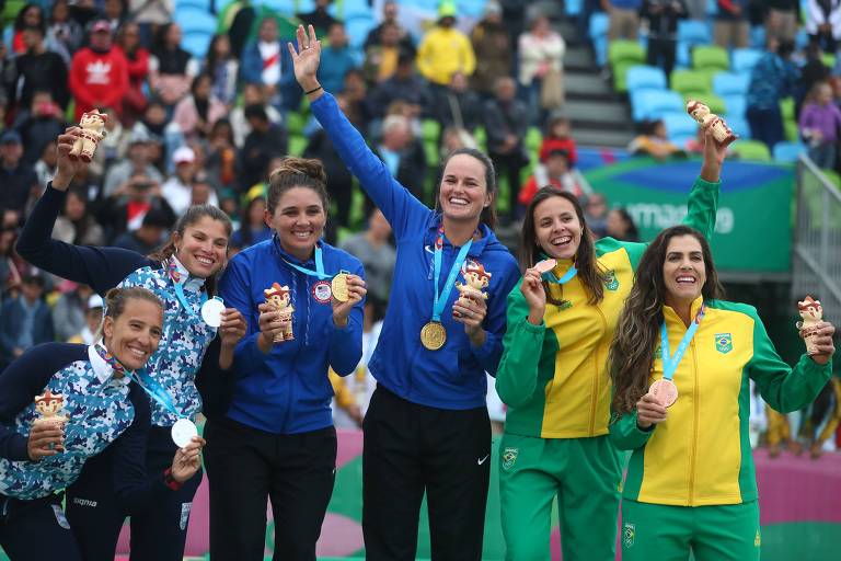 Finalista no Pan, João Menezes quase abandonou o tênis