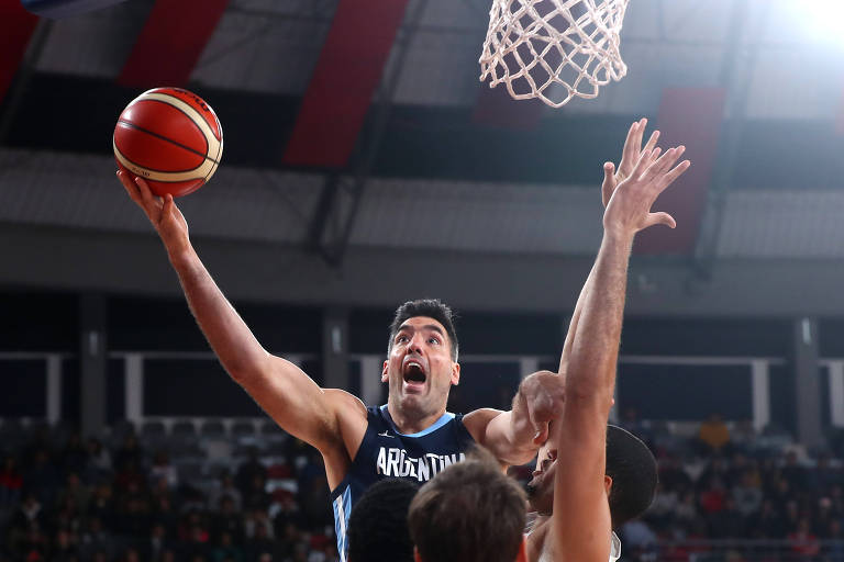 Basquete masculino: EUA x Argentina - 17/08/2016 - Esporte - Fotografia -  Folha de S.Paulo