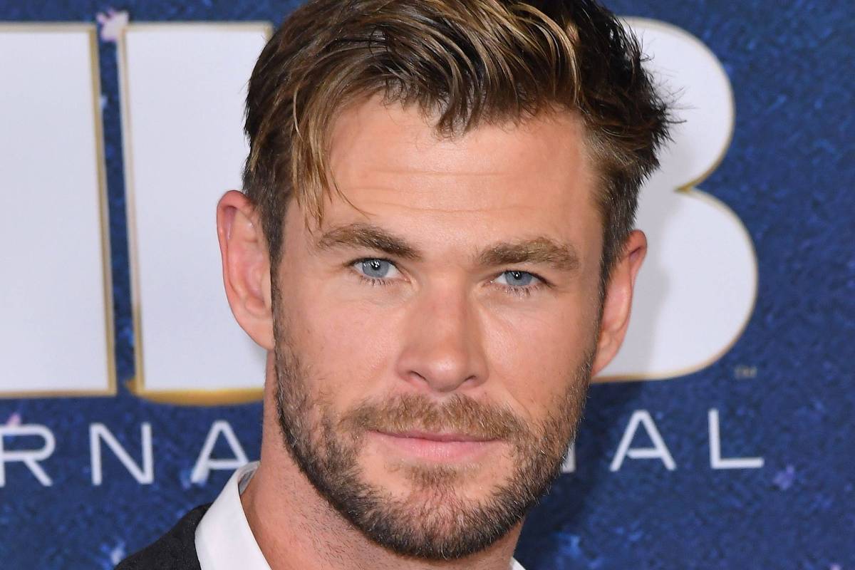 Chris Hemsworth comemora sucesso de 'Resgate', maior estreia da história da  Netflix 